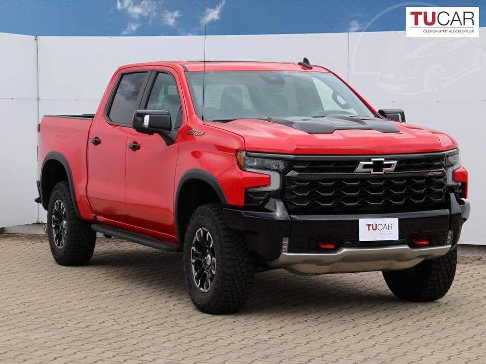 2025 Chevrolet SILVERADO