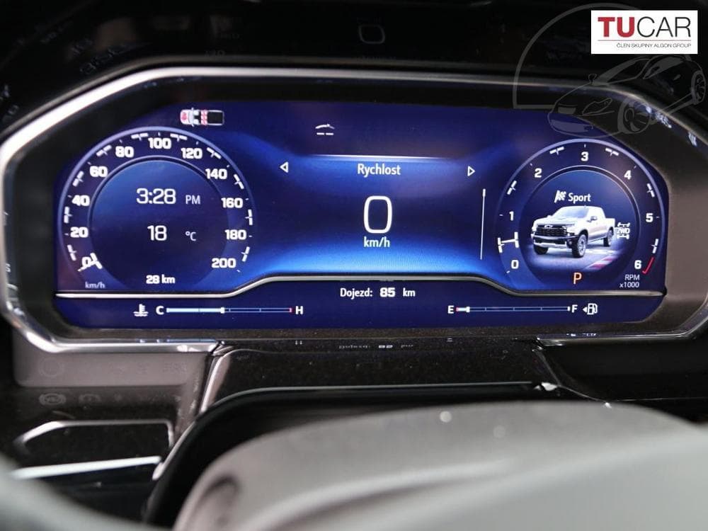 2025 Chevrolet SILVERADO - 40