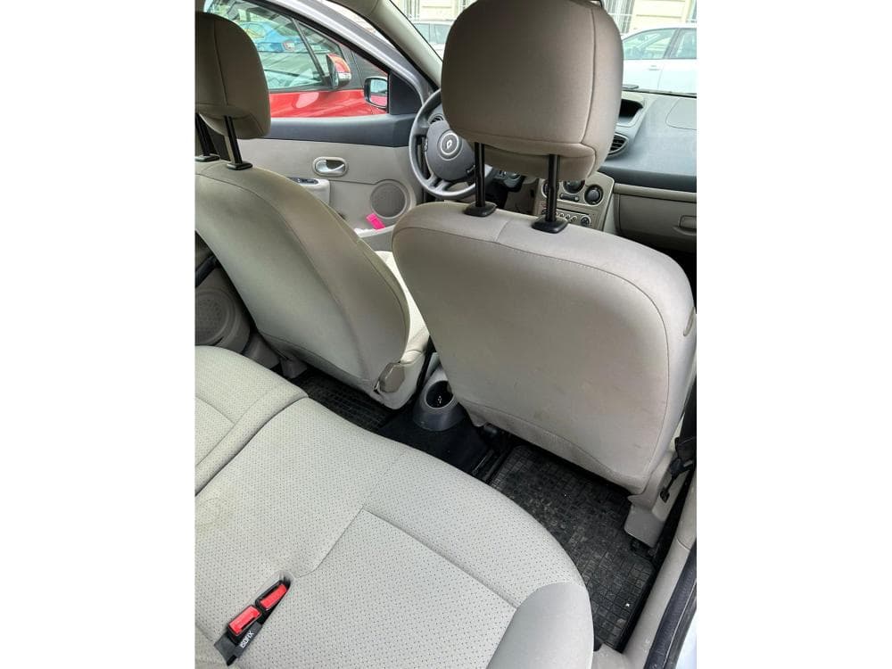 2009 Renault CLIO - 7
