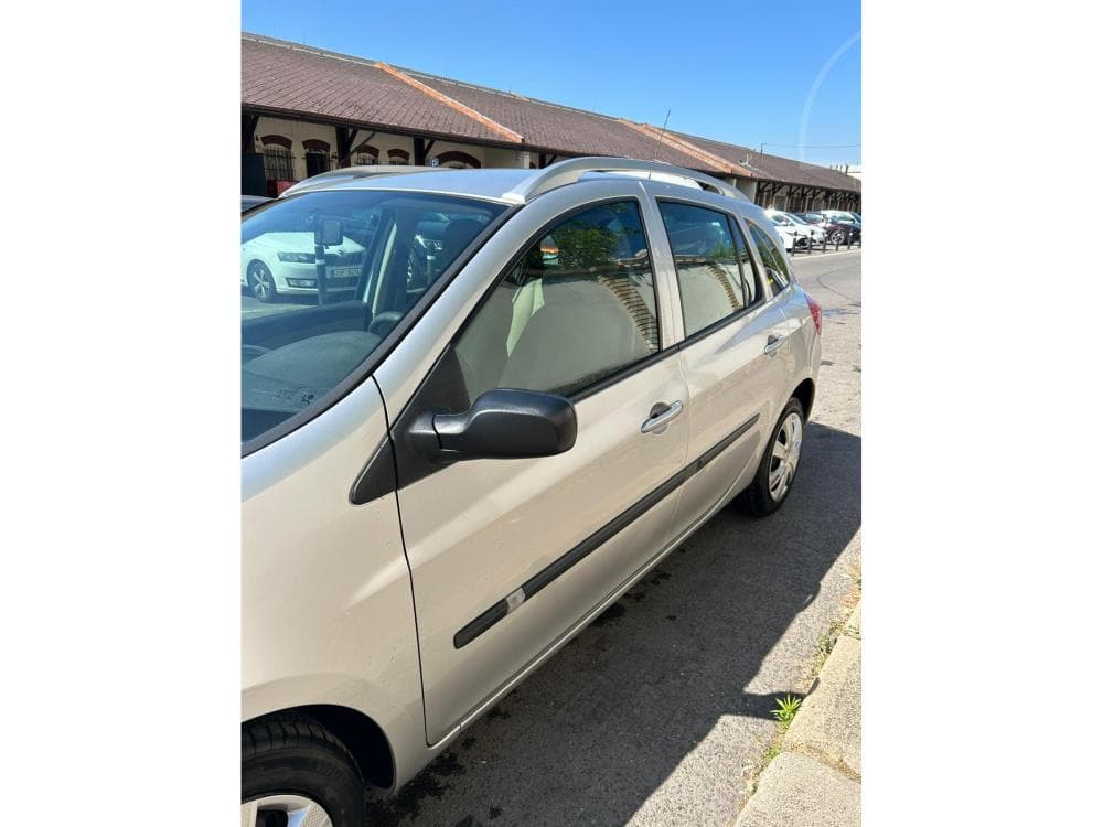 2009 Renault CLIO - 13