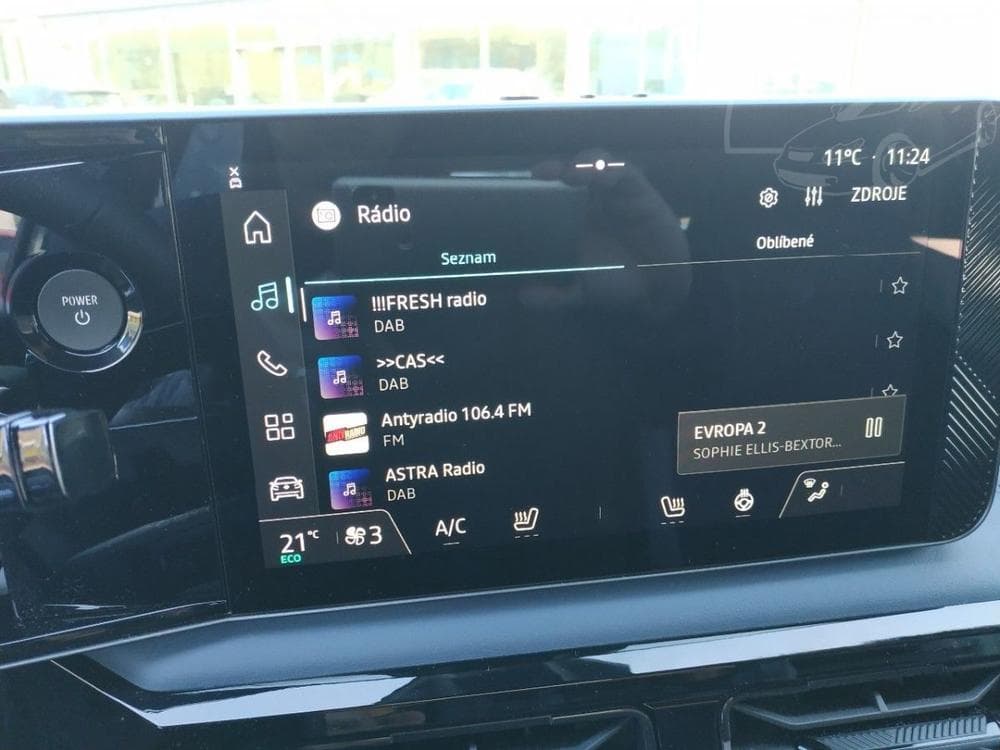 2026 Nissan Micra - 58