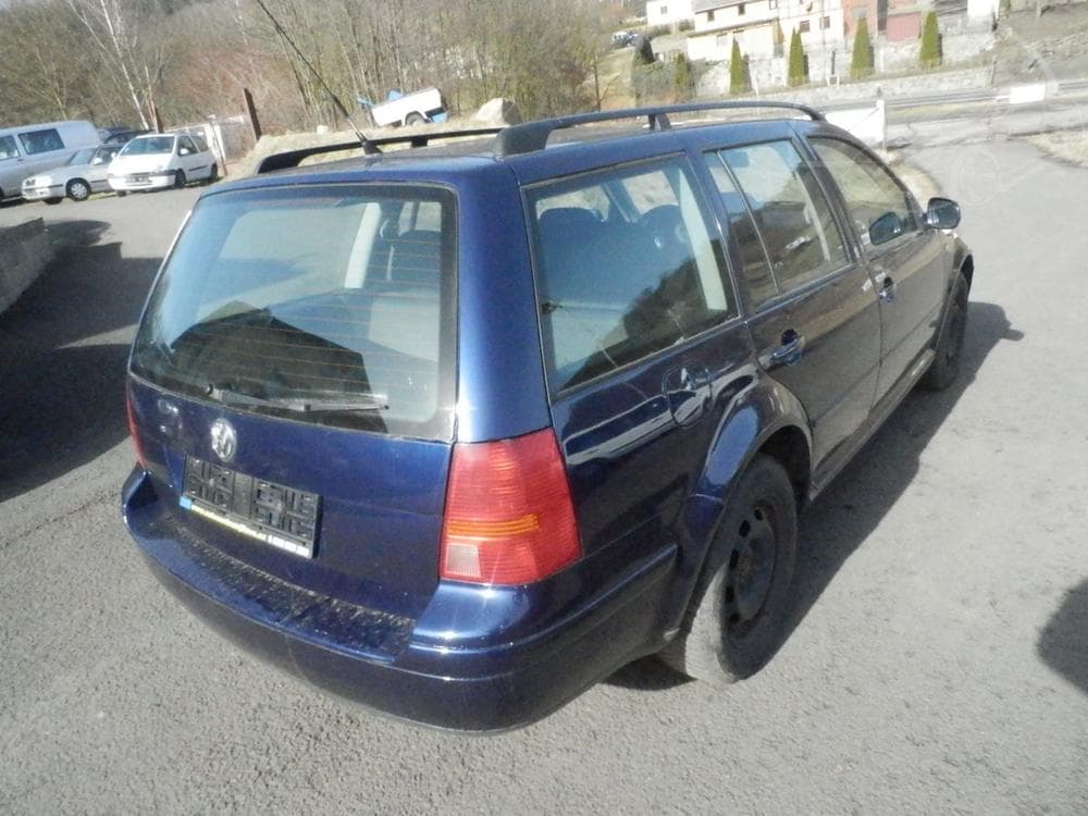 1999 Volkswagen GOLF - 9