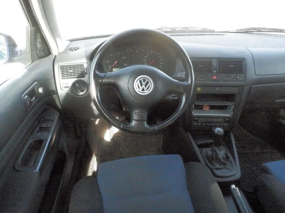 1999 Volkswagen GOLF - 15