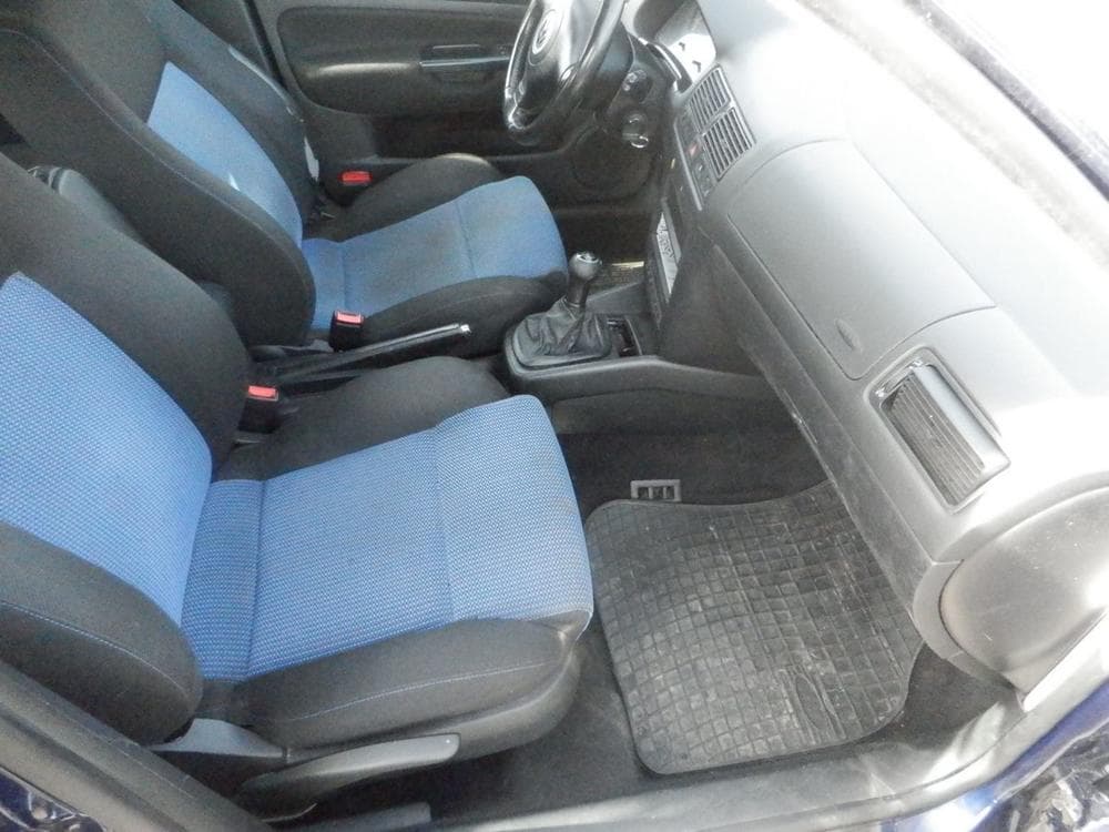 1999 Volkswagen GOLF - 19