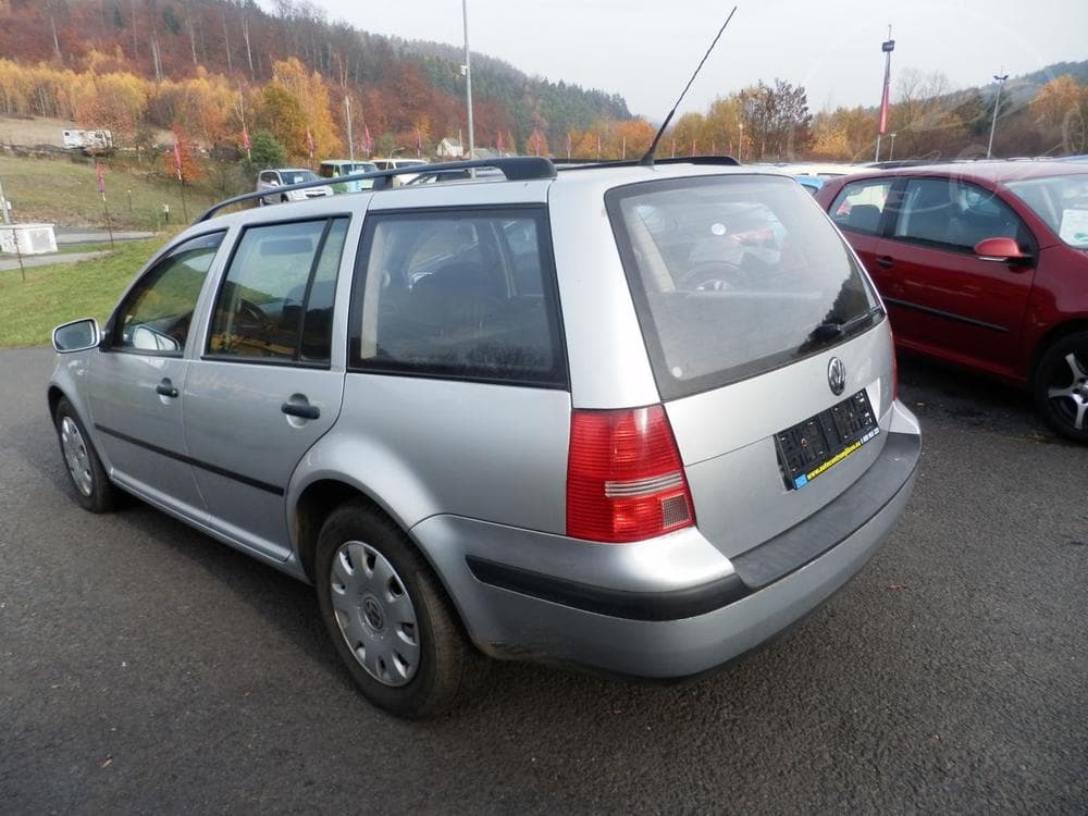 2004 Volkswagen GOLF - 6