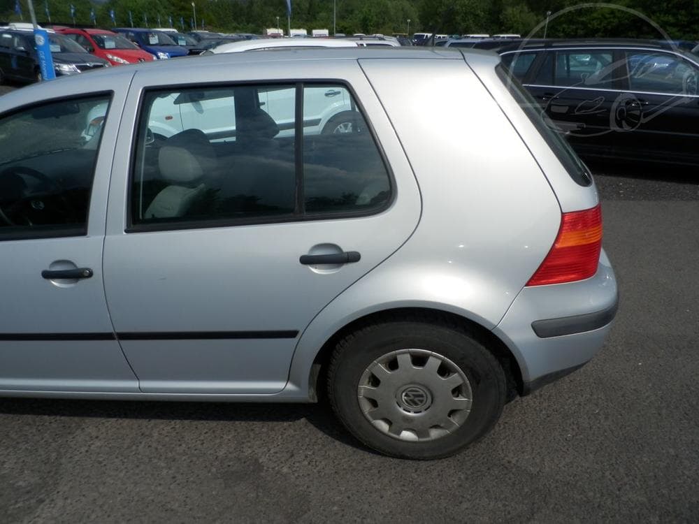 1998 Volkswagen GOLF - 5