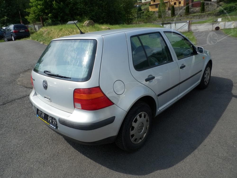 1998 Volkswagen GOLF - 8