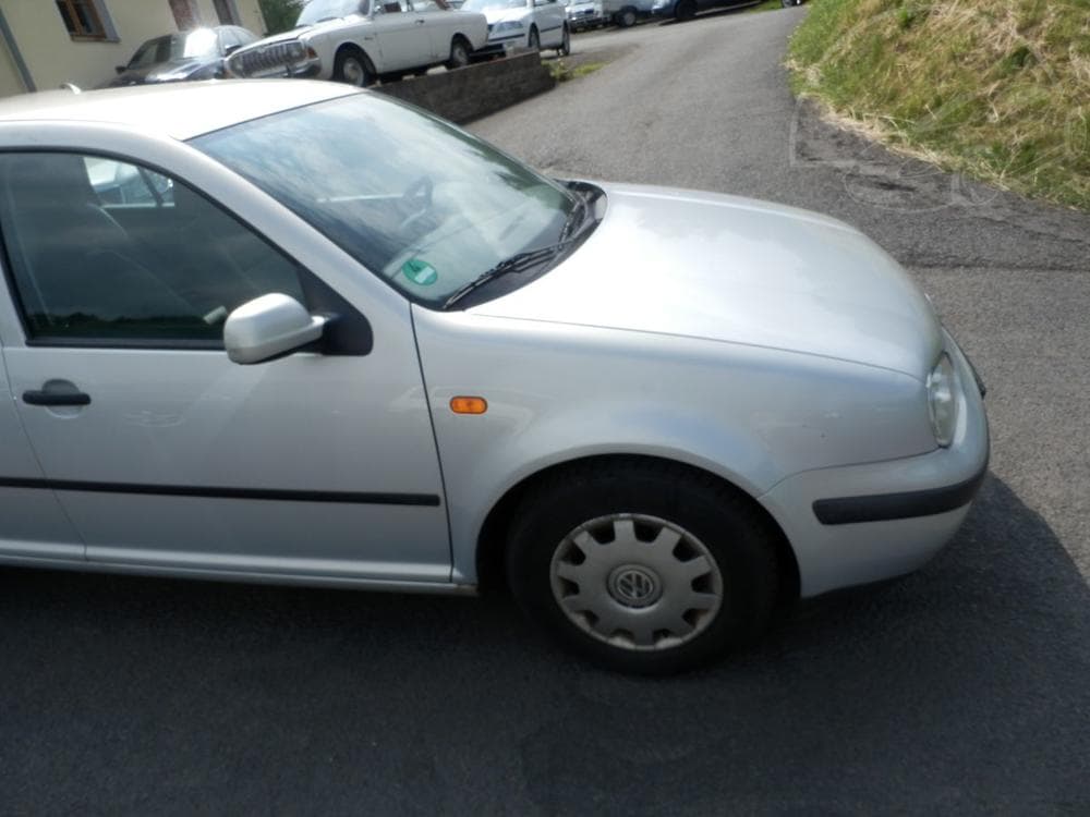 1998 Volkswagen GOLF - 11