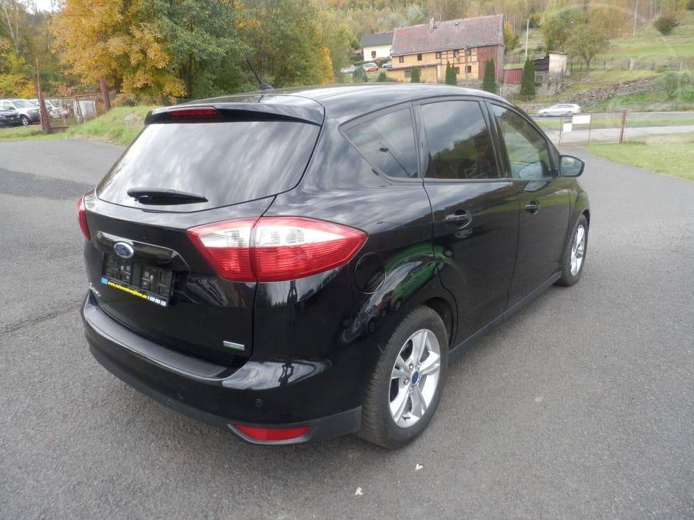 2013 Ford C-MAX - 11