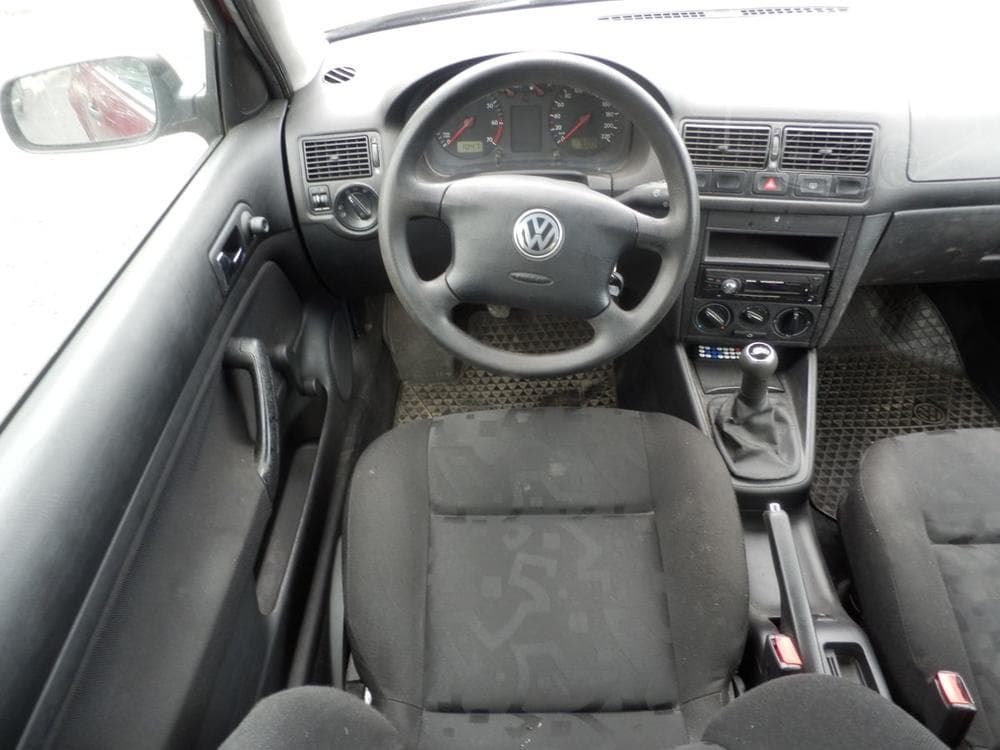 1998 Volkswagen GOLF - 16