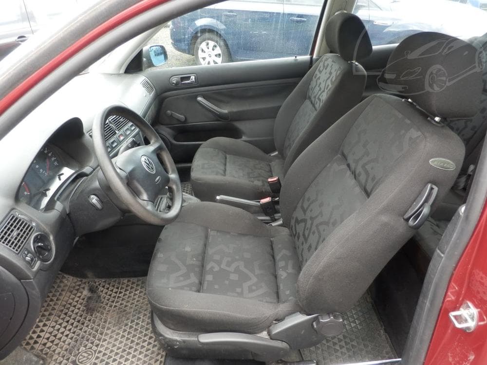 1998 Volkswagen GOLF - 20