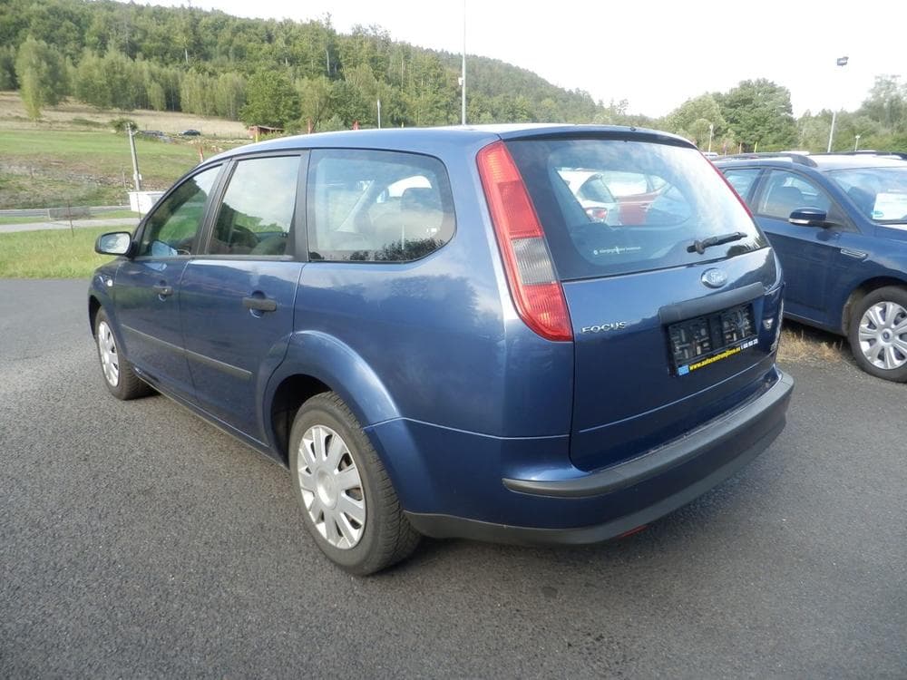 2006 Ford FOCUS - 8