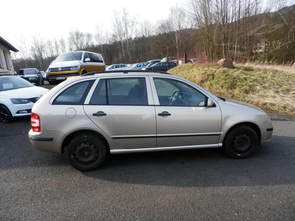 2005 Škoda FABIA - 10