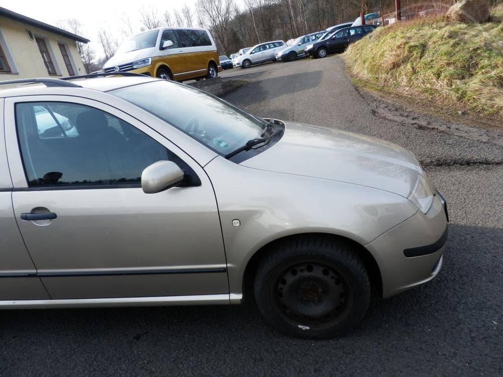 2005 Škoda FABIA - 12