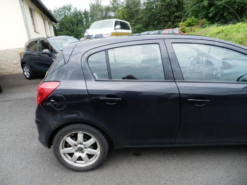 2010 Opel CORSA - 17