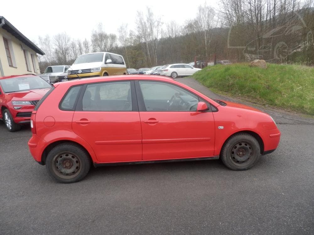 2004 Volkswagen POLO - 10