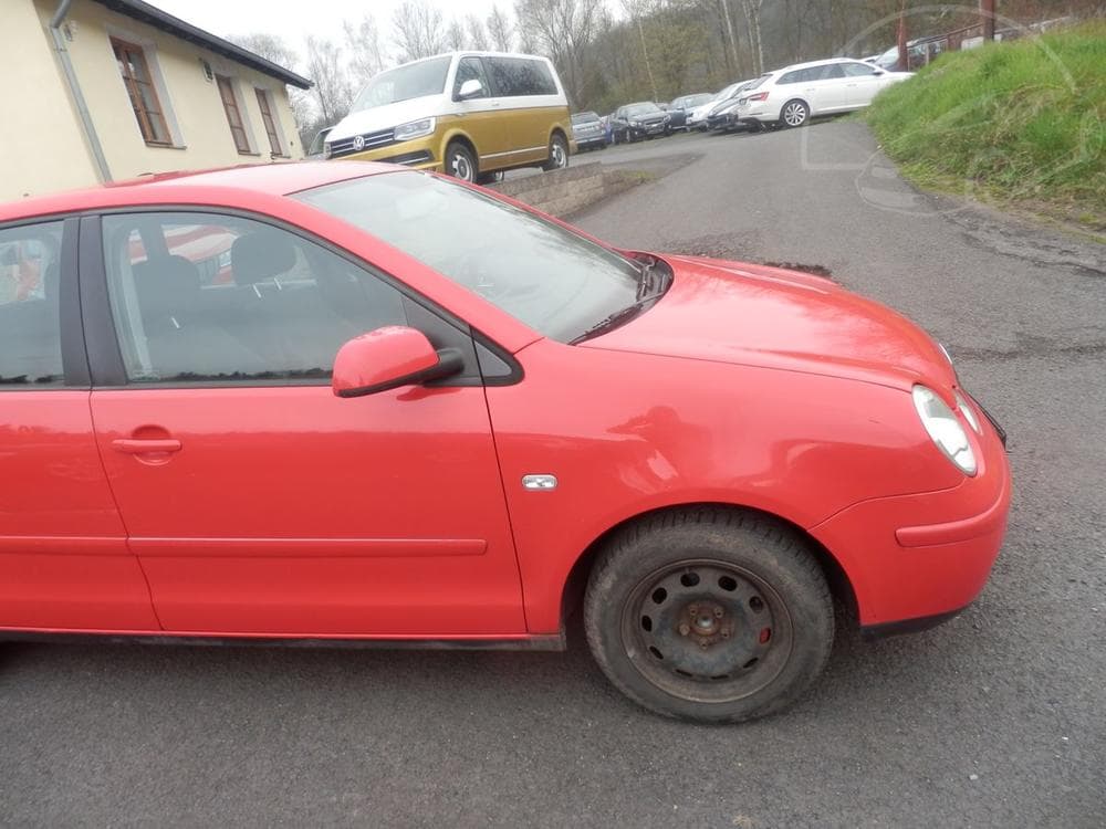 2004 Volkswagen POLO - 12