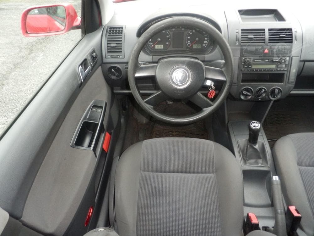 2004 Volkswagen POLO - 15