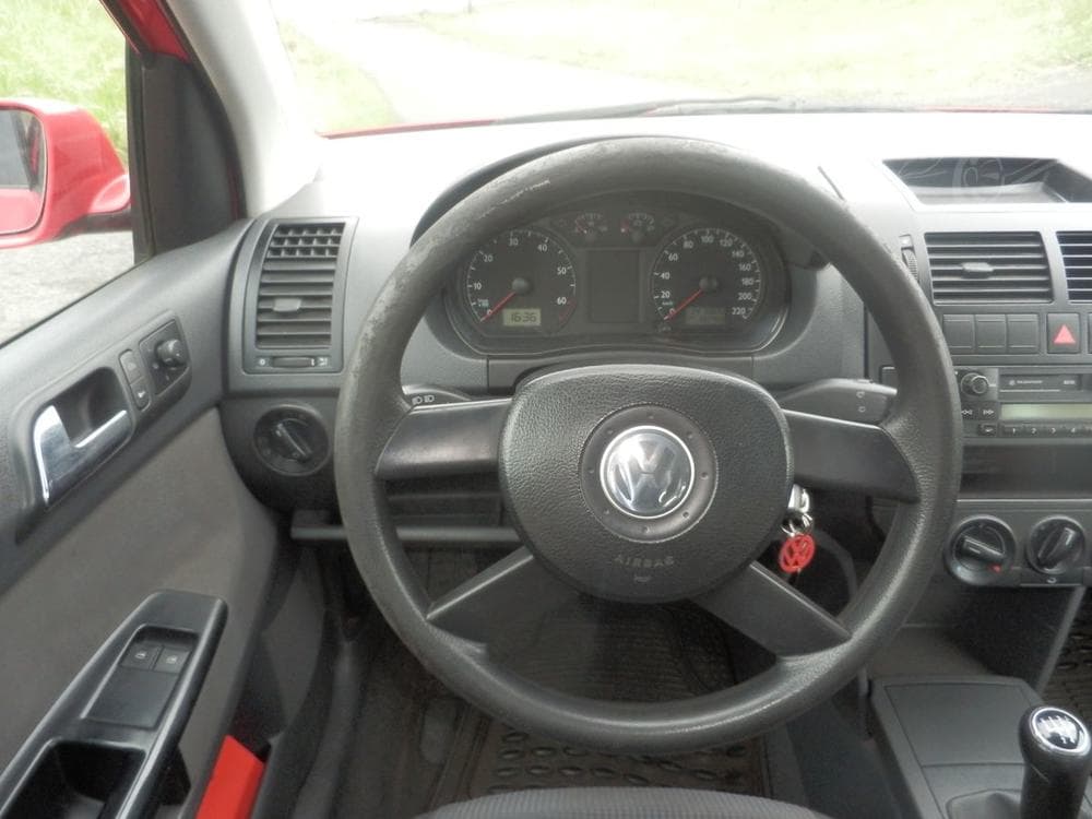 2004 Volkswagen POLO - 17