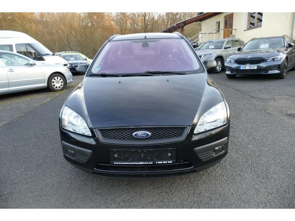 2006 Ford FOCUS - 2
