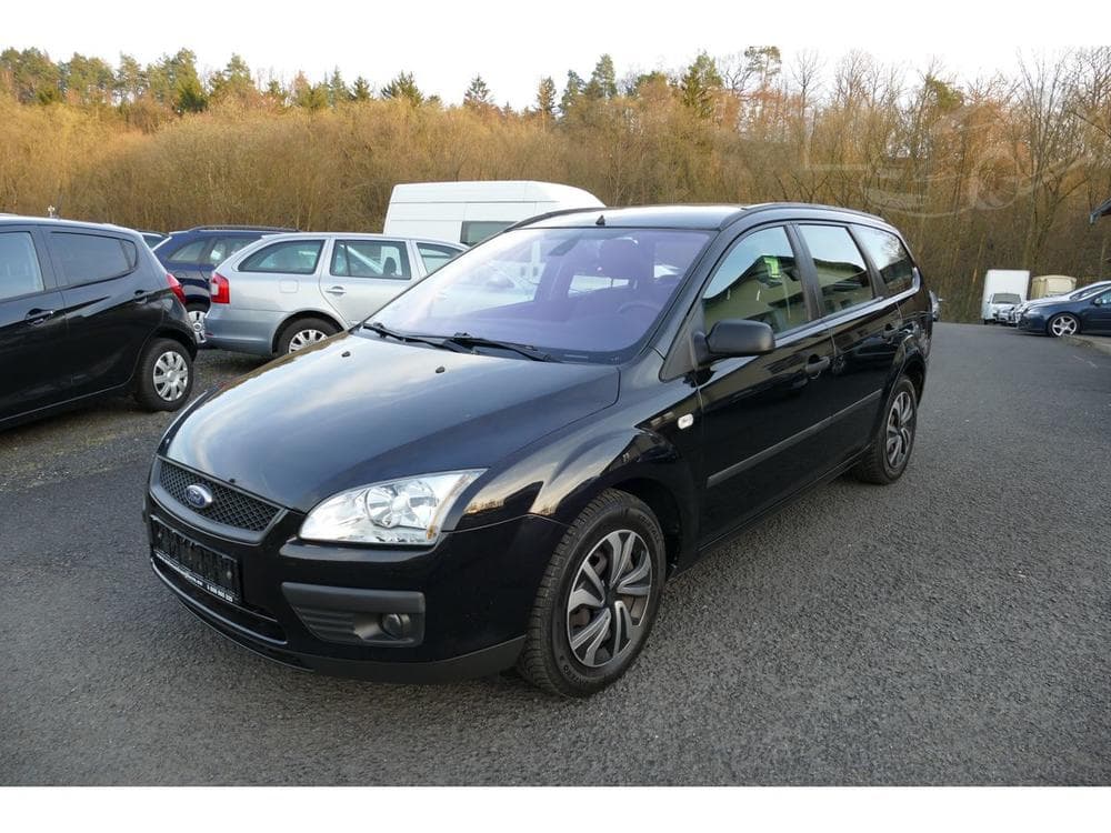 2006 Ford FOCUS - 4