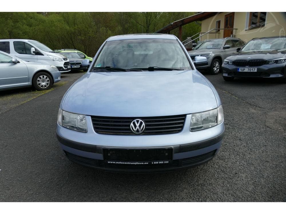 1997 Volkswagen PASSAT - 2