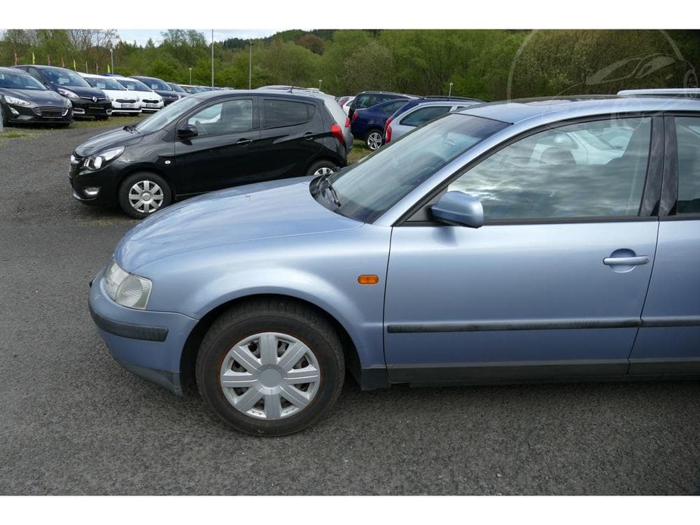 1997 Volkswagen PASSAT - 5