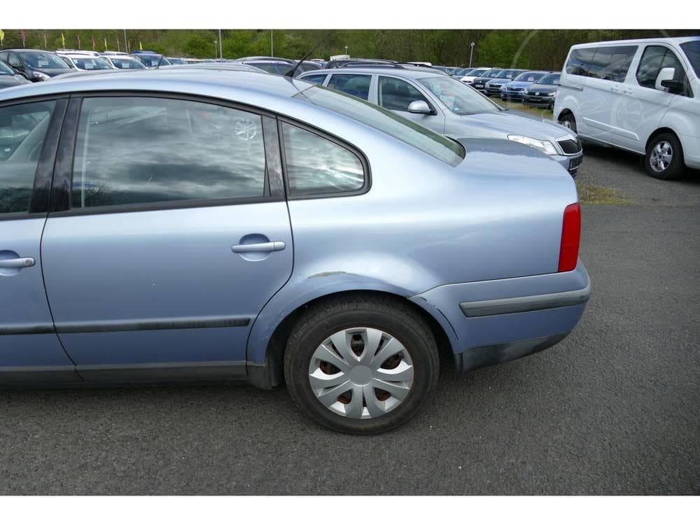 1997 Volkswagen PASSAT - 6
