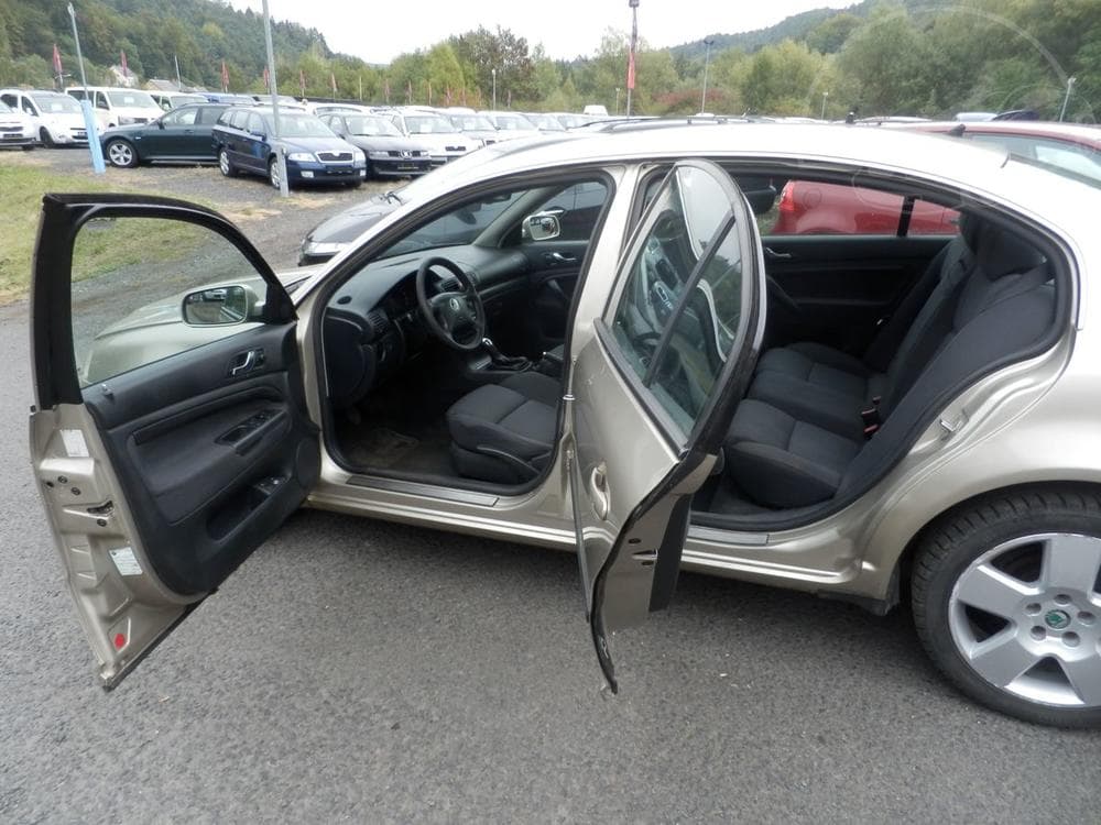2003 Škoda SUPERB - 37
