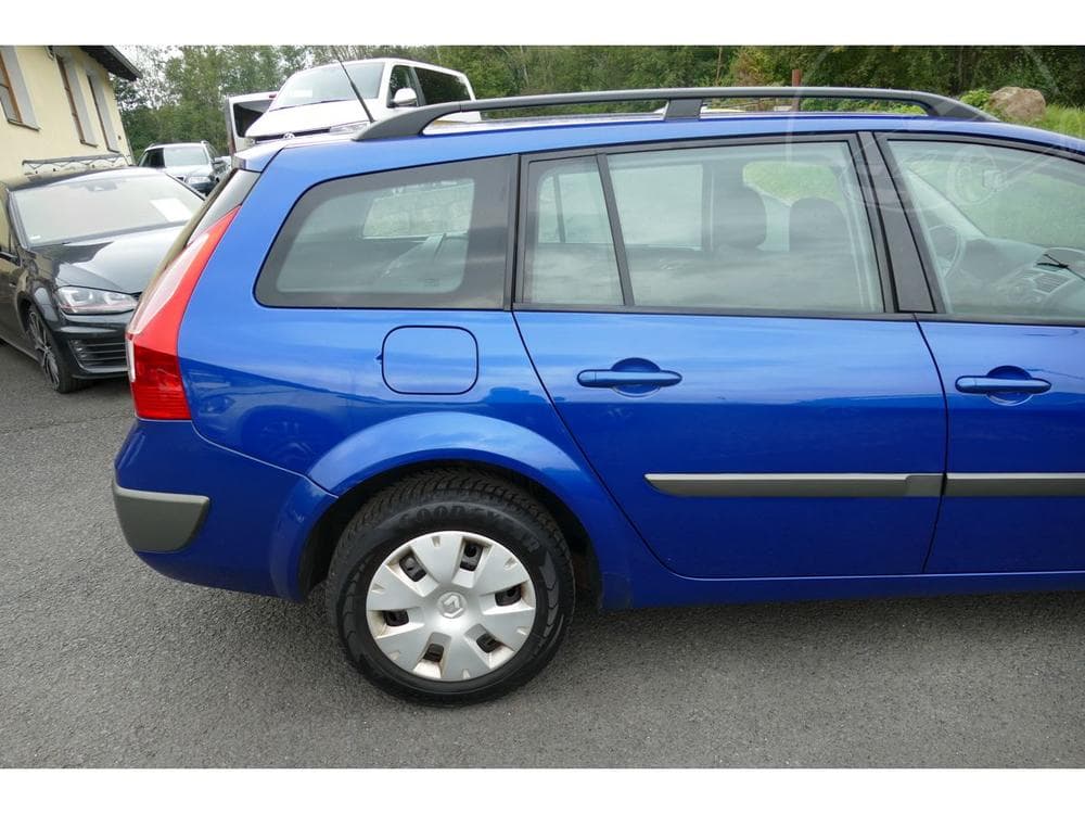 2006 Renault MEGANE - 11