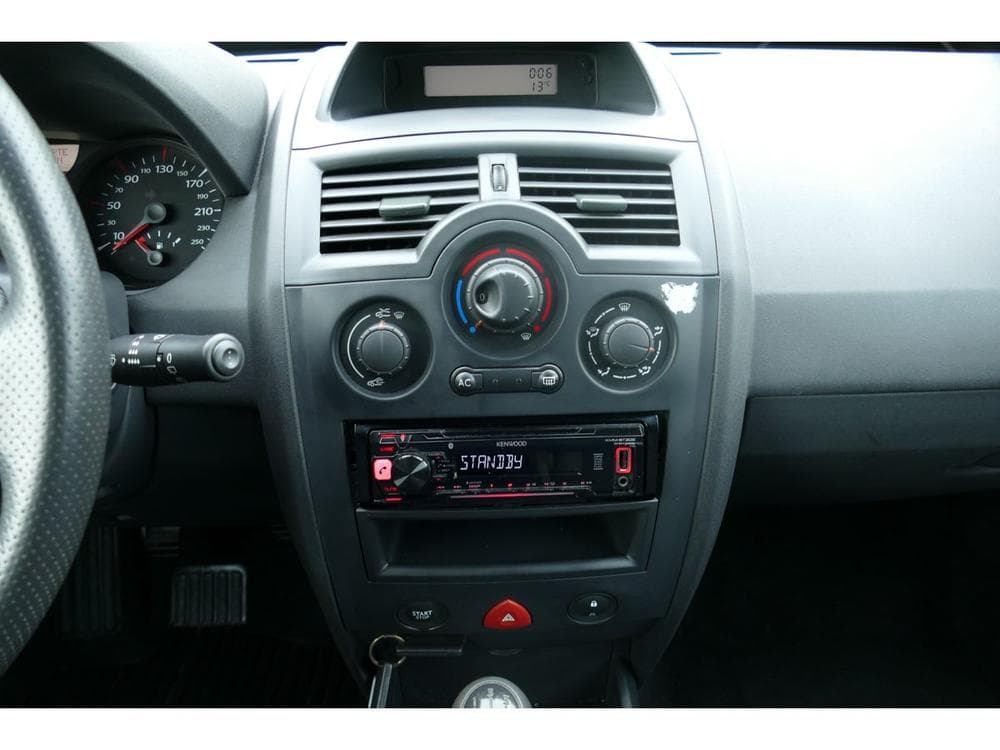 2006 Renault MEGANE - 16