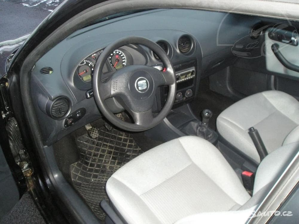 2003 Seat IBIZA - 14