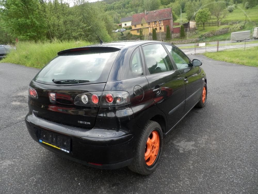 2005 Seat IBIZA - 11