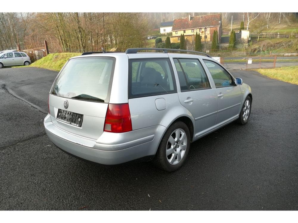 2001 Volkswagen GOLF - 9