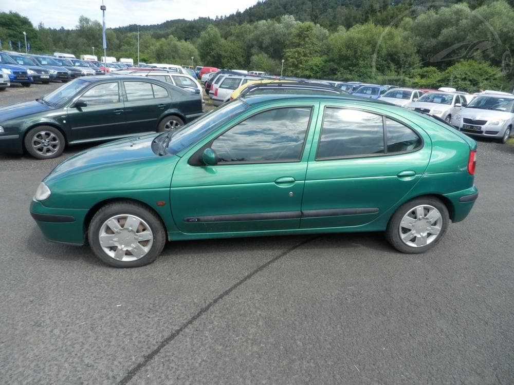 2002 Renault MEGANE - 3