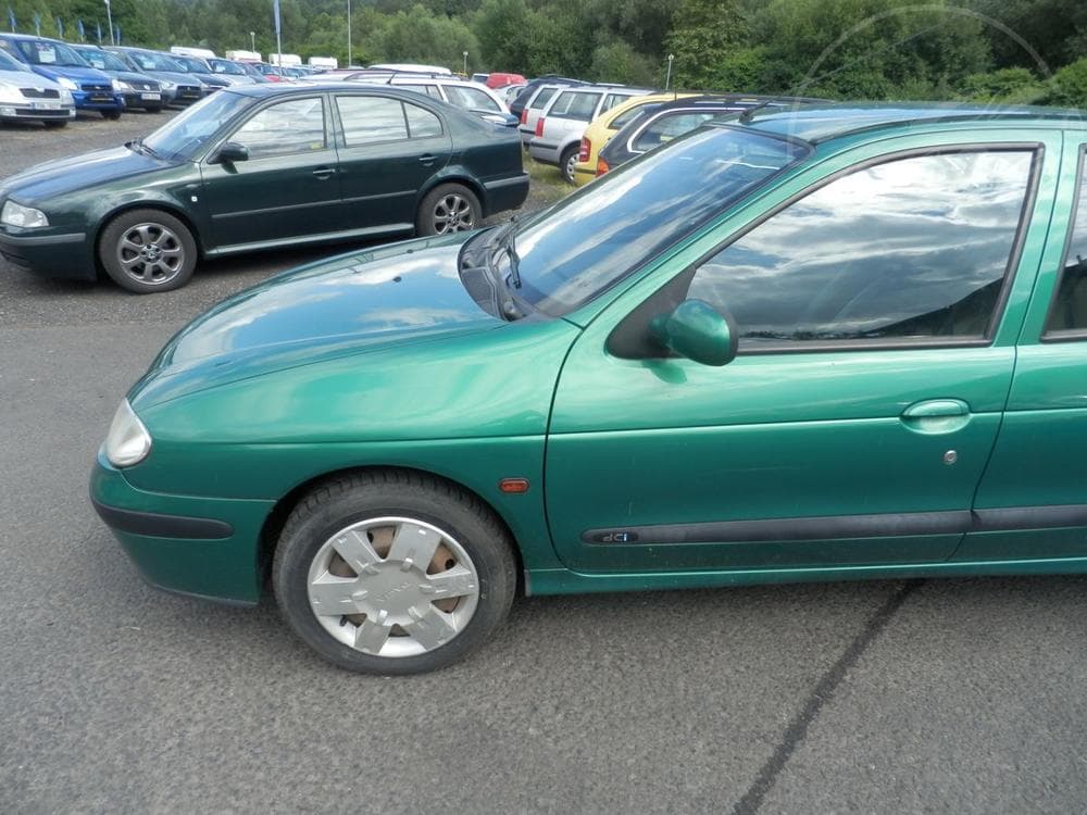 2002 Renault MEGANE - 4