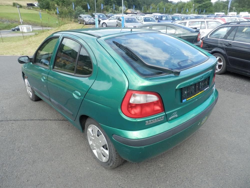 2002 Renault MEGANE - 6