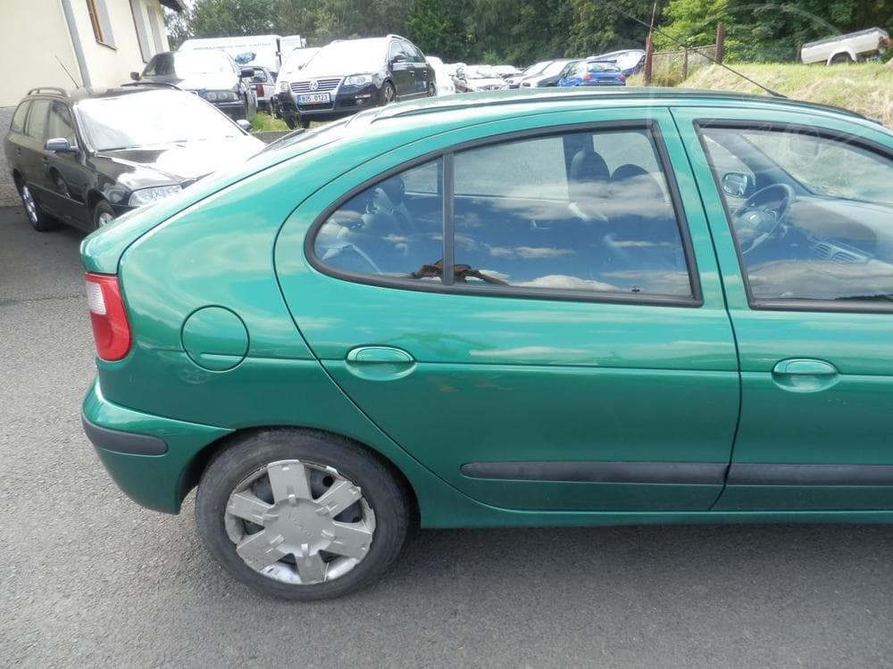 2002 Renault MEGANE - 10