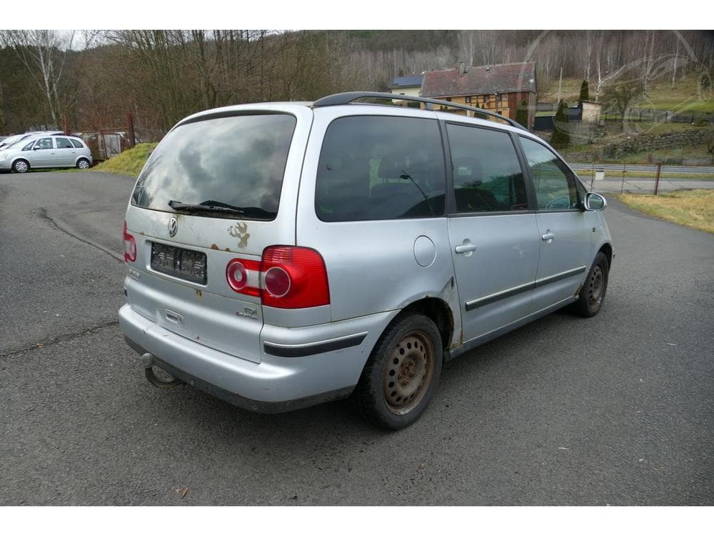 2005 Volkswagen Sharan - 8