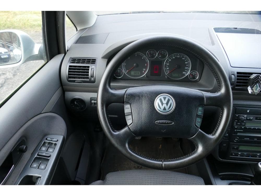 2005 Volkswagen Sharan - 14