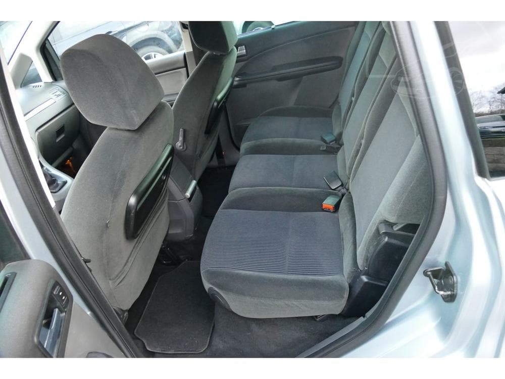 2004 Ford C-Max - 39