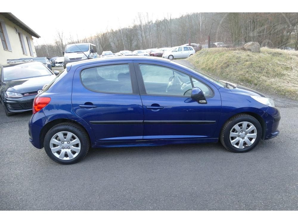 2007 Peugeot 207 - 9
