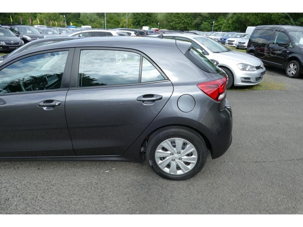 2018 Kia RIO - 7