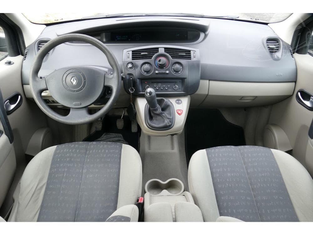 2005 Renault SCENIC - 14