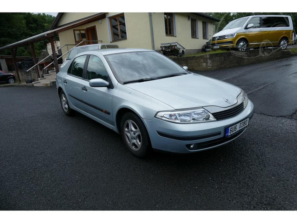 2004 Renault LAGUNA - 12