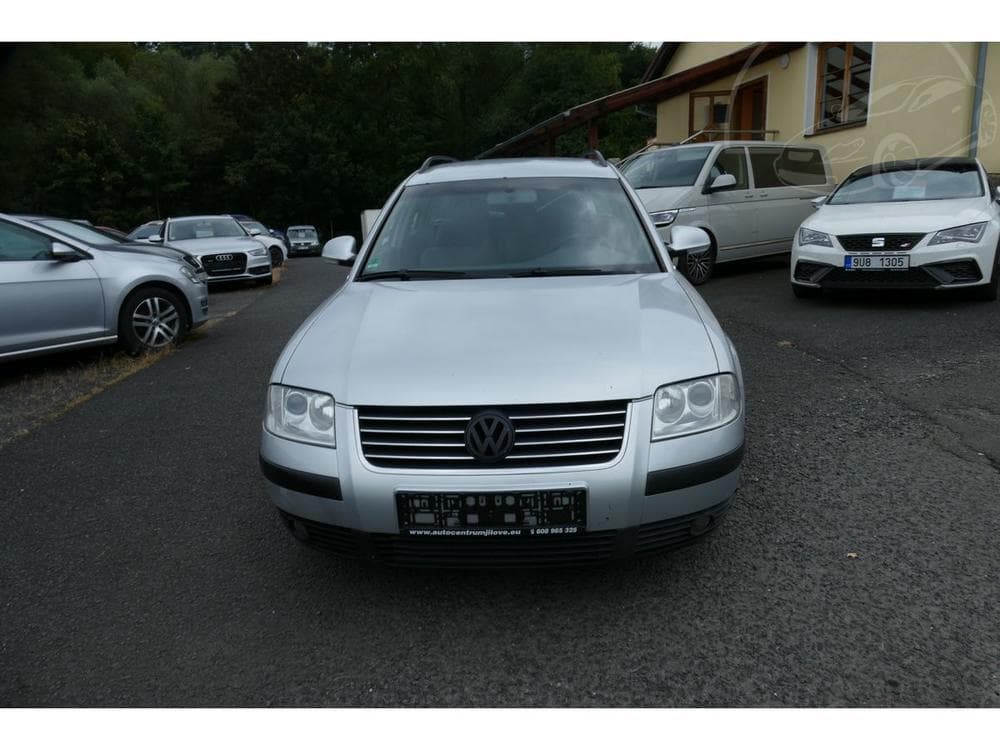 2004 Volkswagen PASSAT - 2