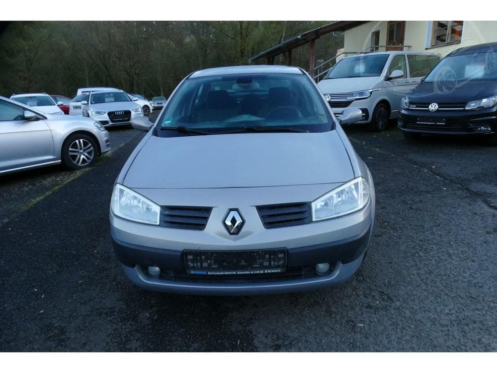 2004 Renault MEGANE - 2