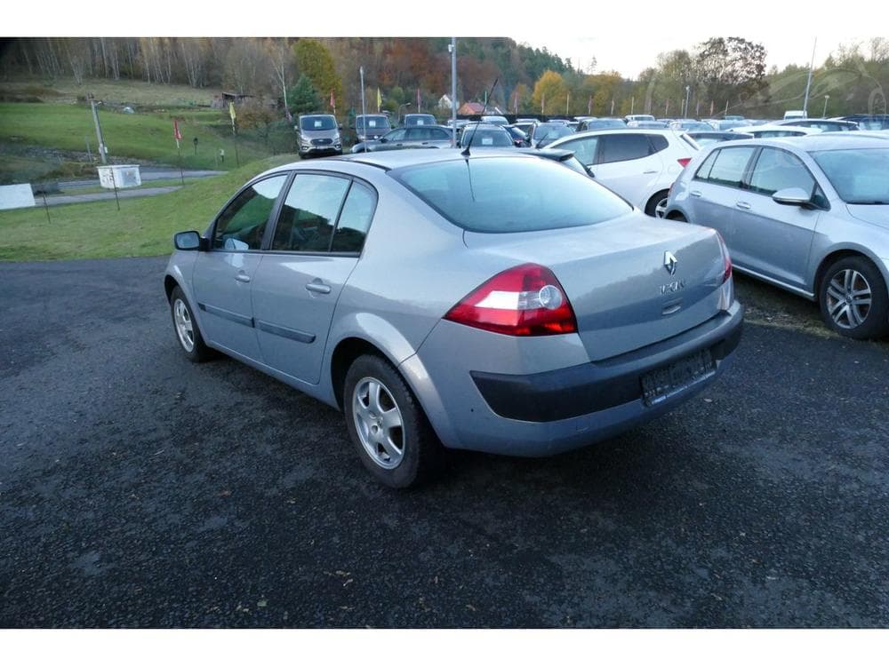 2004 Renault MEGANE - 6