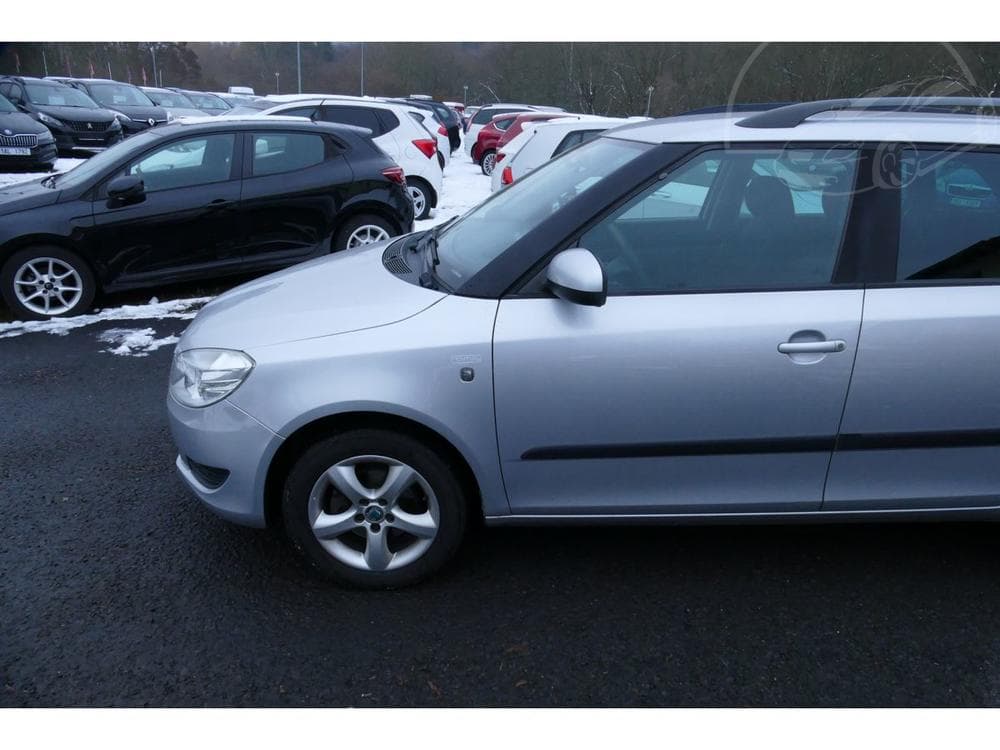 2011 Škoda FABIA - 5