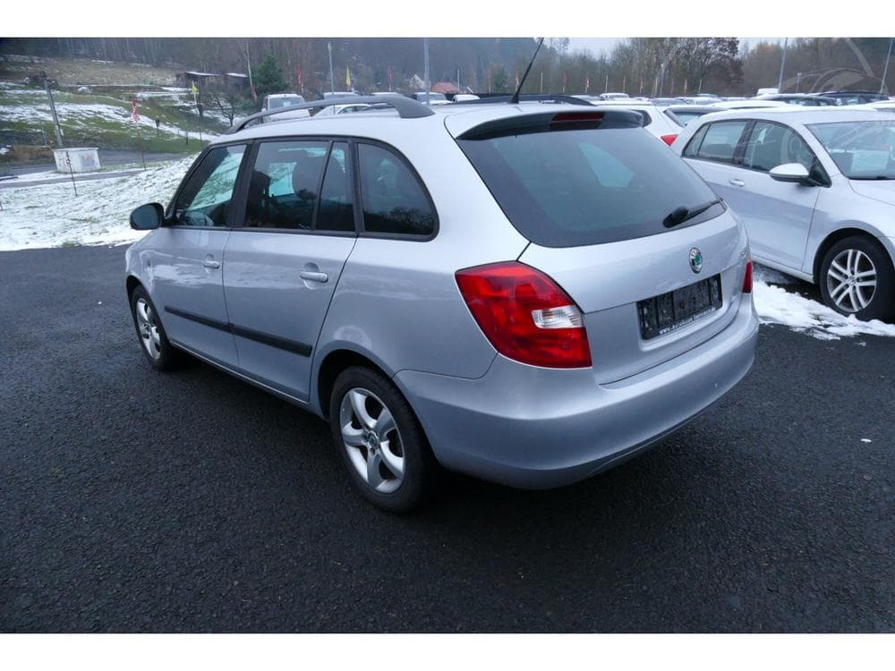 2011 Škoda FABIA - 7